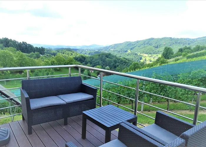 Laura Farm Appartement Podčetrtek