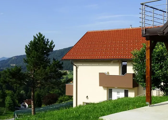 Laura Farm * Podčetrtek